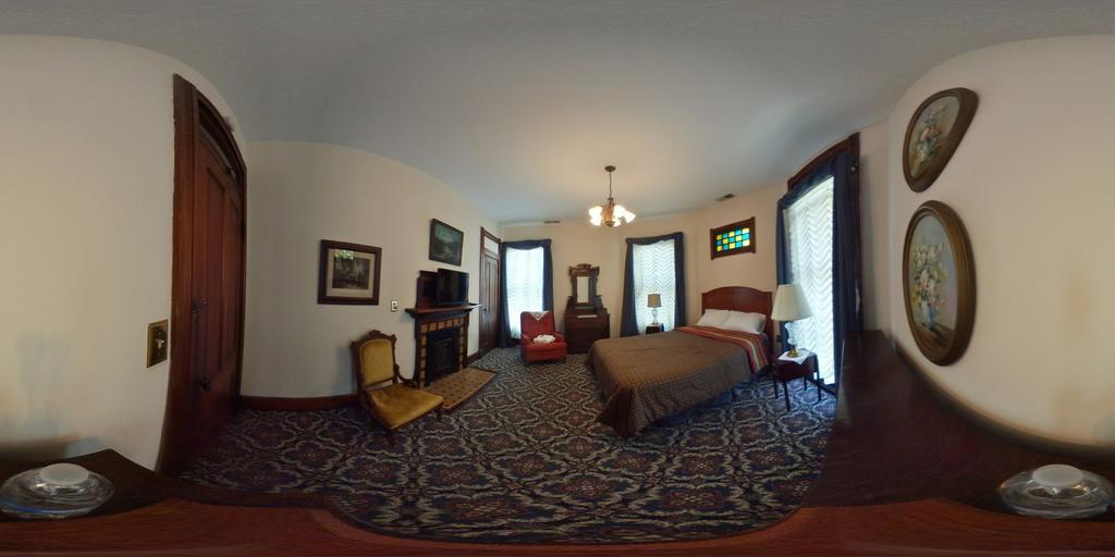 Herrold On Hill Bed And Breakfast Wabash Bagian luar foto
