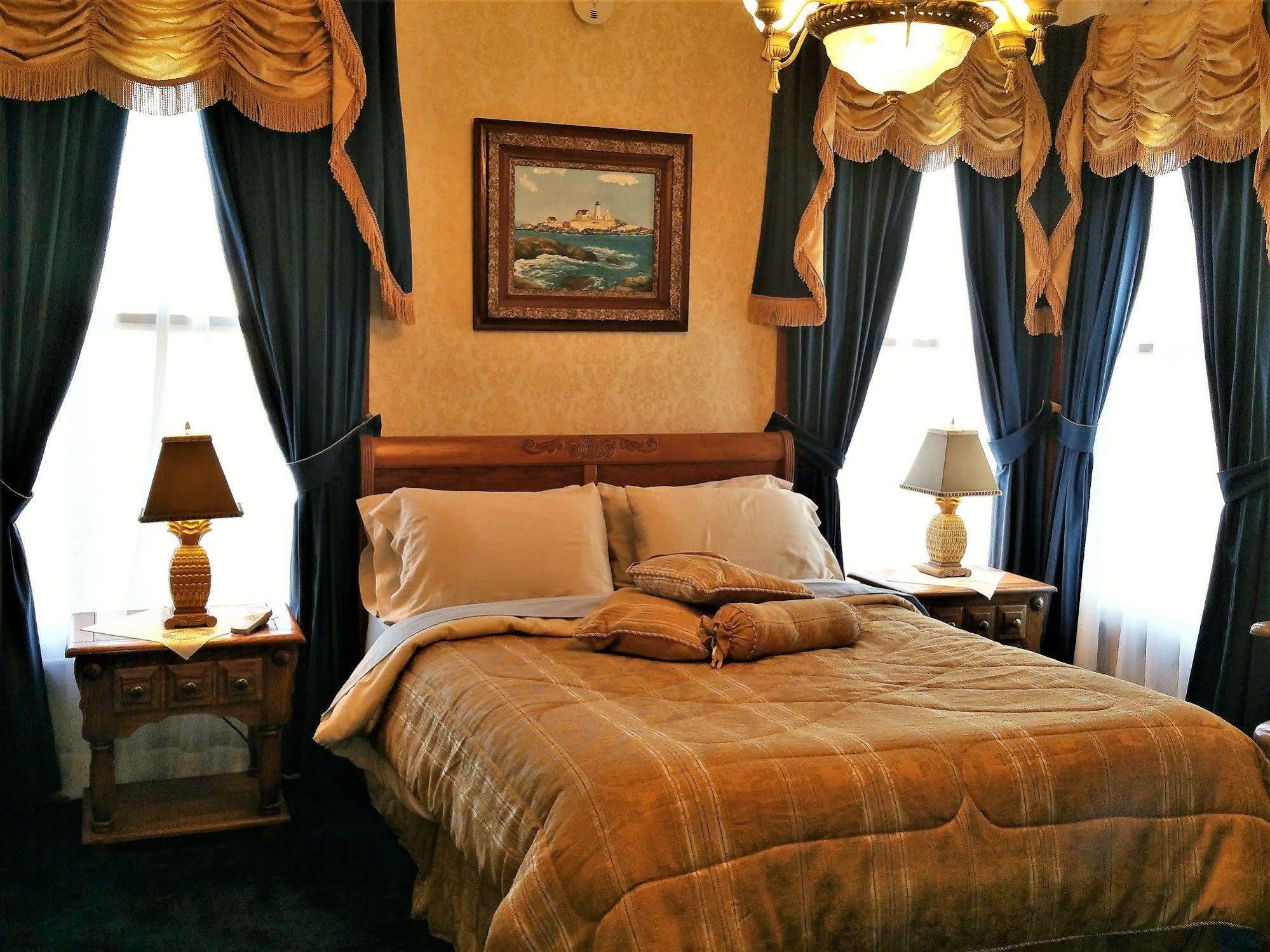 Herrold On Hill Bed And Breakfast Wabash Bagian luar foto