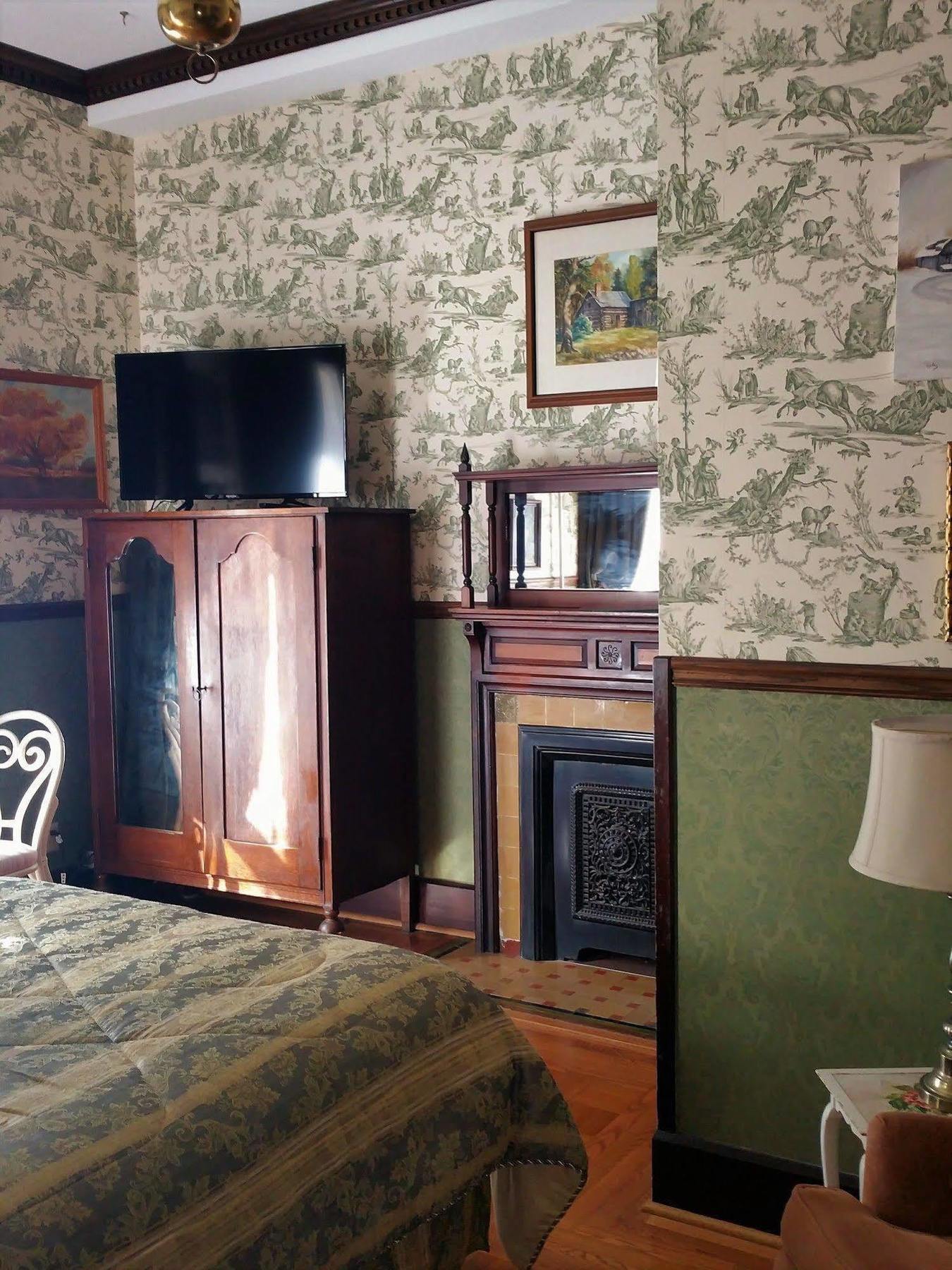 Herrold On Hill Bed And Breakfast Wabash Bagian luar foto
